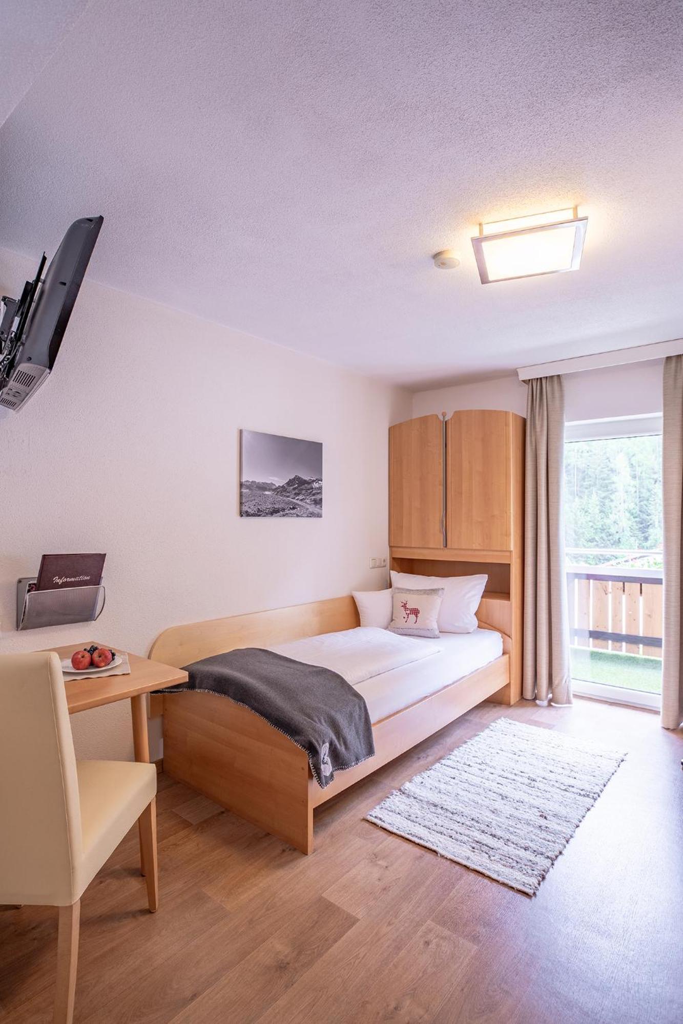 Patteriol Apart-Hotel-Garni Санкт-Антон-ам-Арльберг Экстерьер фото