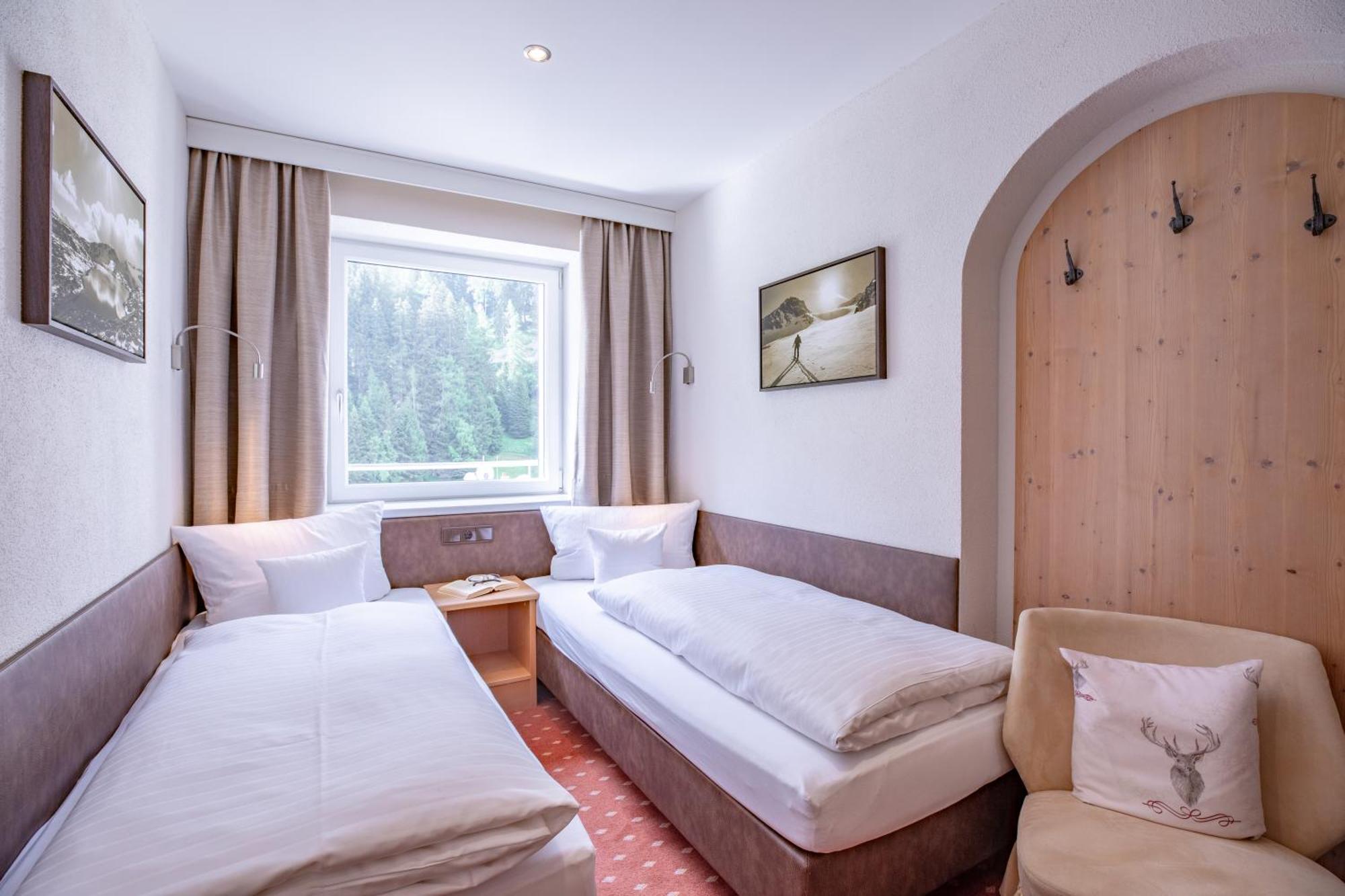 Patteriol Apart-Hotel-Garni Санкт-Антон-ам-Арльберг Экстерьер фото
